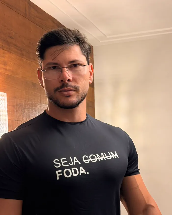 Leandro Ribeiro — especialista em biomecânica e correção postural